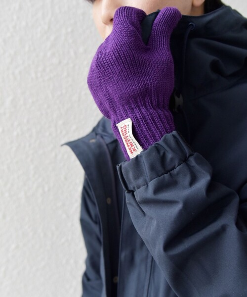 SHIPS any(シップス エニィ)の「NEWBERRY KNITTING:ショート ニット グローブ 手袋(手袋・メンズ・ブラウン/ブラック/パープル/ネイビー/オリーブ/ブルー・ONE SIZE)」の15枚目の写真