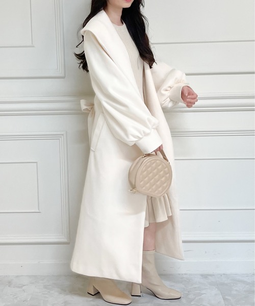 MIIA（ミーア）の「ショールカラーロングコート（その他アウター・レディース・オフホワイト/ベージュ/ブラック/ボルドー・FREE）」の5枚目の写真