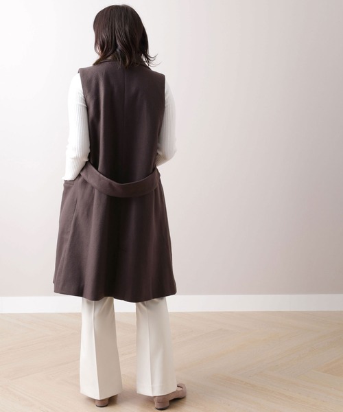BELLUNA PLUS(ベルーナ)の「ウール調素材ロングジレ(ベスト・レディース・チャコール/ベージュ・MEDIUM/LARGE/X-LARGE)」の5枚目の写真