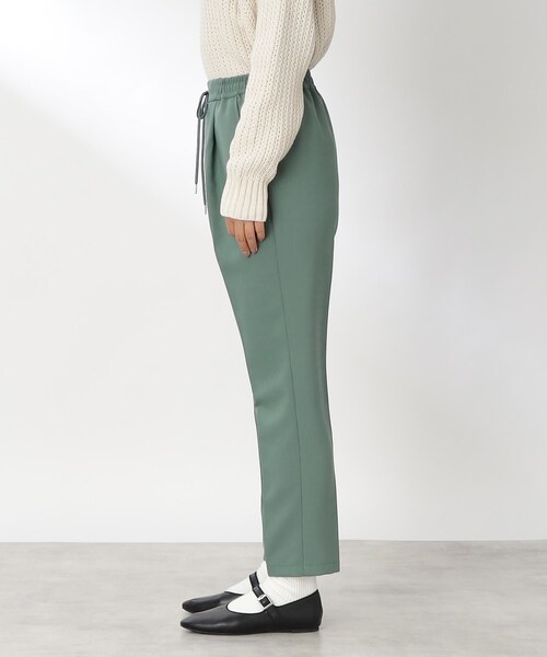 THE SHOP TK (ザ ショップ ティーケー )の「◆【美脚が叶う/ONOFF活躍】ジョグテーパードパンツ(その他パンツ・レディース・ライトグレー/ライトベージュ/ダークオリーブ/ブラック・11/12/13/14/10)」の9枚目の写真