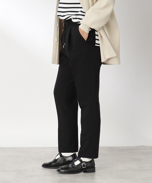 THE SHOP TK (ザ ショップ ティーケー )の「◆【美脚が叶う/ONOFF活躍】ジョグテーパードパンツ(その他パンツ・レディース・ライトグレー/ライトベージュ/ダークオリーブ/ブラック・11/12/13/14/10)」の22枚目の写真