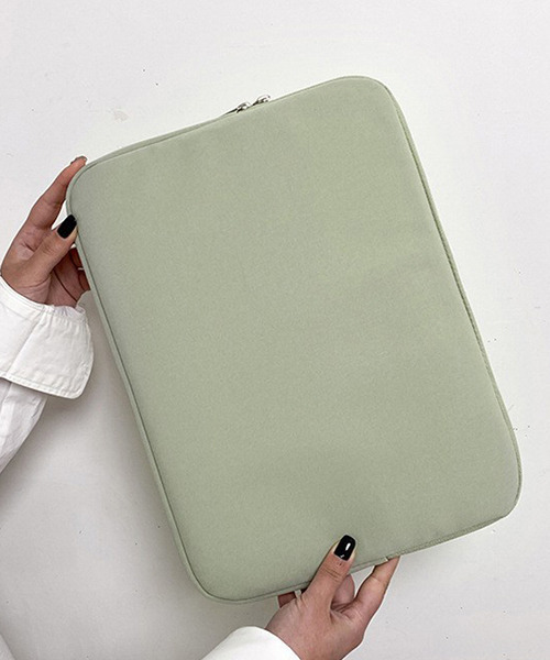 c.u.l(シーユーエル)の「楽々収納 シンプルタブレットケース iPadケース PCケース ipd5(PC・タブレットケース・レディース・ブラック/ブルー/ホワイト/グリーン・FREE)」の6枚目の写真