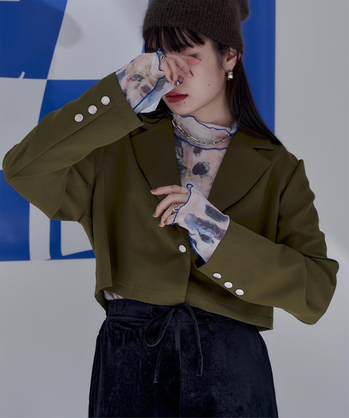 miette(ミエット)の「バックベルトテーラードショートジャケット(テーラードジャケット・レディース・オレンジ/ブラック/カーキ/グレー系その他・FREE)」の5枚目の写真