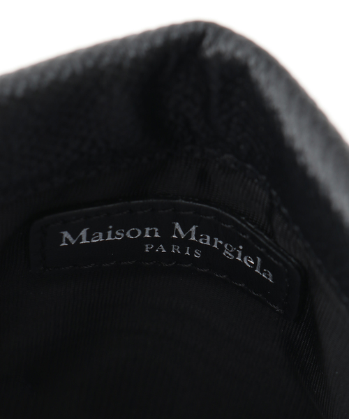 Maison Margiela(メゾンマルジェラ)の「【MAISON MARGIELA / メゾン マルジェラ】PHONE NECK POUCH P4745(スマホケース/カバー・メンズ・ブラック・FREE)」の10枚目の写真