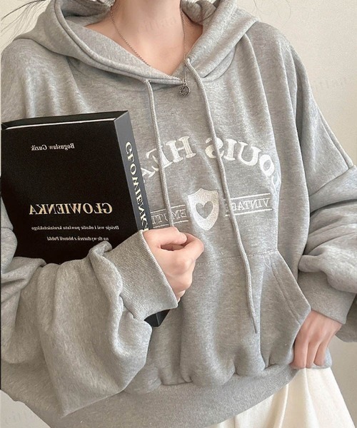 Dalfwin（ダールフィン）の「HEART刺繍ドルマンスリーブスウェットパーカー（パーカー・レディース・グレー/パープル/ブラック・FREE）」の8枚目の写真