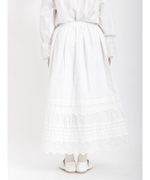 Samansa Mos2(サマンサ モスモス)の「綿ドビー裾スカラップスカート(スカート・レディース・ブラック/オフホワイト/ブルー・フリ-)」の13枚目の写真