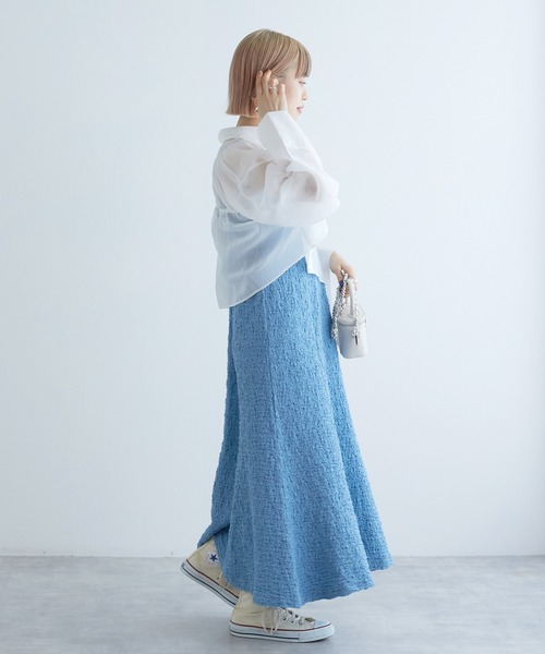 w closet（ダブルクローゼット）の「バックギャザーショート丈シアーシャツ（シャツ/ブラウス・レディース・ブルー/オフホワイト/ピンク・FREE）」の14枚目の写真