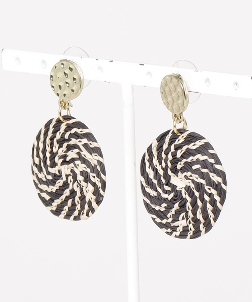 FREAK'S STORE（フリークスストア）の「JARDIN DEL CIELO/ジャーディンデルシエロ SOLAR VIVRATION/ソーラ―ヴィヴレーション(ネックレス・ピアスセット)（ネックレス・レディース・ブラック・ONE SIZE）」の3枚目の写真