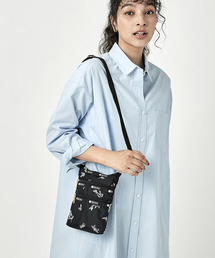 LeSportsac（レスポートサック）の「3 ZIP CROSSBODY ジョイフルフラワー（ショルダーバッグ・キッズ）」