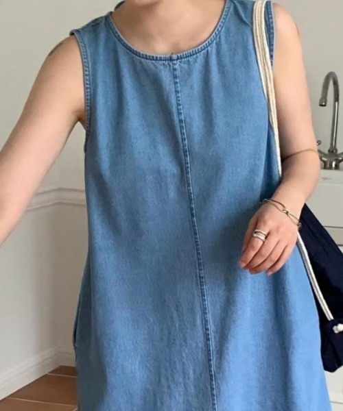 Chick（チック）の「バックリボンデニムワンピース（ワンピース・レディース・ブルー・FREE）」の4枚目の写真