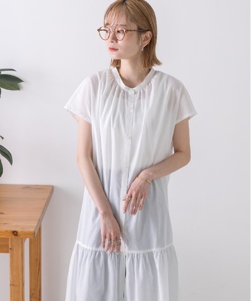 ad thie(アドティエ)の「バンドカラー フレンチスリーブ ティアードワンピース(シャツワンピース・レディース・ブラック/ベージュ/カーキ/オフホワイト・FREE)」の21枚目の写真