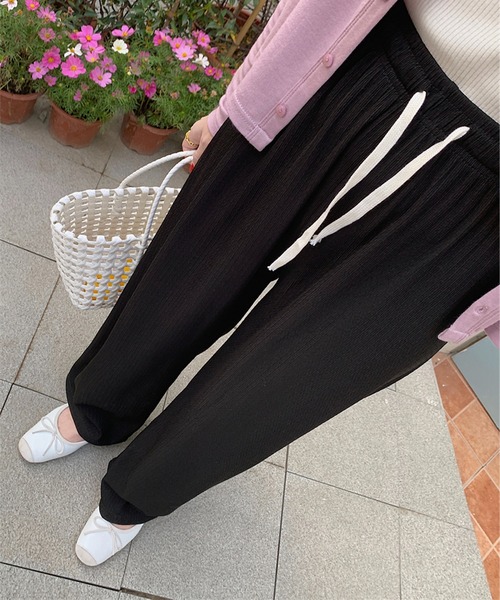 Chaco closet（チャコ クローゼット）の「イージーストレートワイドパンツ（その他パンツ・レディース・アイボリー/ブラック/ピンク/イエロー/ベージュ・FREE）」の6枚目の写真