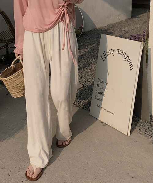 Chaco closet（チャコ クローゼット）の「イージーストレートワイドパンツ（その他パンツ・レディース・アイボリー/ブラック/ピンク/イエロー/ベージュ・FREE）」の20枚目の写真