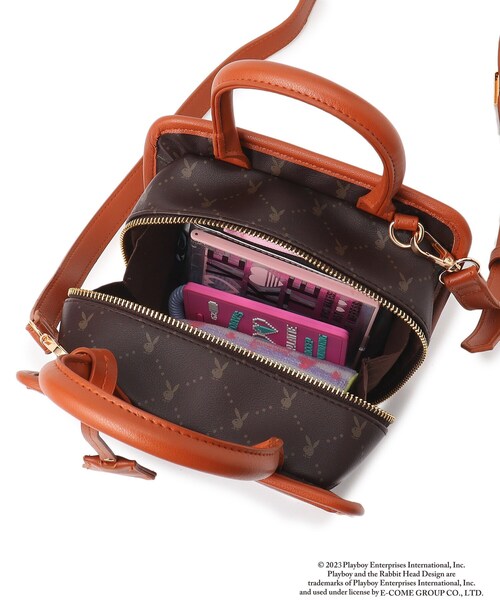 PLAYBOY（プレイボーイ）の「【PLAY BOY】モノグラムスクエアショルダーバッグ（ショルダーバッグ・キッズ・ブラック/ブラウン系・00）」の12枚目の写真