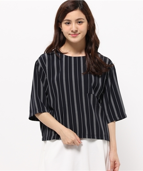 CIAOPANIC（チャオパニック）の「【Ciaopanic】　ヘリンボンストライプBigスリーブBL（シャツ/ブラウス・レディース・オフホワイト/ネイビー・FREE）」の2枚目の写真