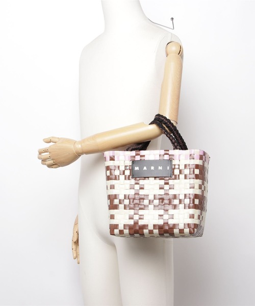 美品　マルニ　ジャージーハンドル　ミニバスケット　カゴバッグ 美品 マルニ ジャージーハンドル ミニバスケット カゴバッグ MARNI