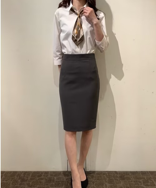 TOKYO SHIRTS(トウキョウシャツ)の「形態安定ノーアイロン レギュラー 七分袖ビジネスワイシャツ(ビジネスシャツ・レディース・ライトベージュ・S/M/L/LL/XL)」の8枚目の写真