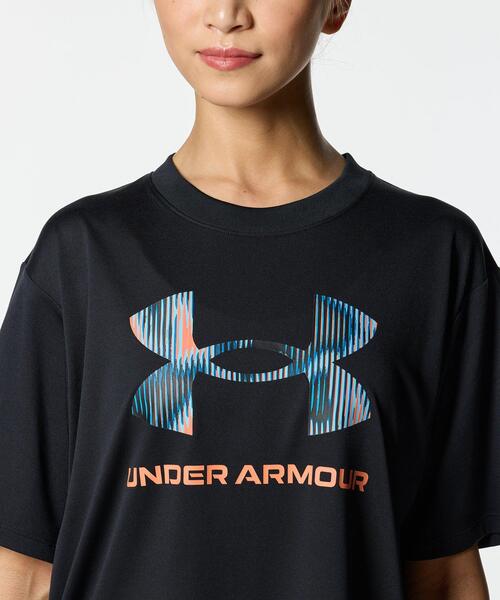 UNDER ARMOUR（アンダーアーマー）の「UAテック オーバーサイズド Tシャツ（トレーニング/レディース）（Tシャツ/カットソー・レディース・ブラック・S/M/L/XL）」の4枚目の写真