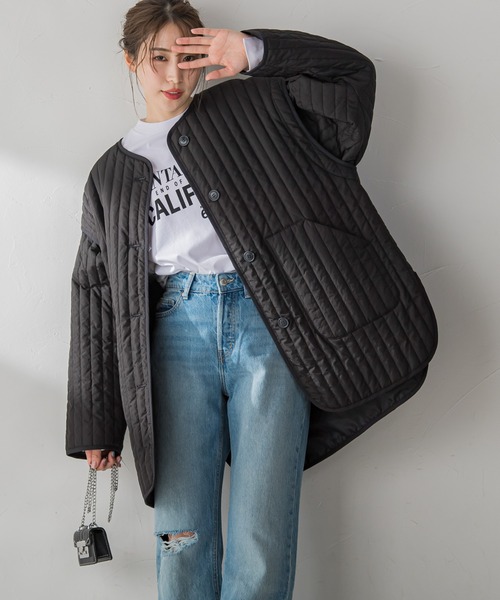 VICKY(ビッキー)の「【抜け感のあるカジュアルコーデが楽しめる】中綿キルトジャケット《袖取り外し可能》(ブルゾン・レディース・ベージュ/カーキ/ブラック・M)」の4枚目の写真