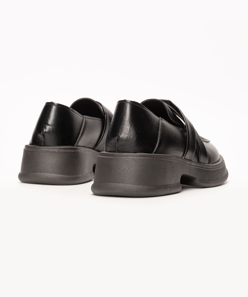 SVEC(シュベック)の「ライトチャンキーソール ツイストデザイン ローファー(ローファー・レディース・ブラック系その他/グリーン/ブラック・35/39/38/37/36/40)」の8枚目の写真