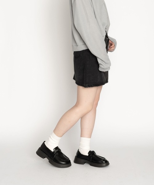 SVEC(シュベック)の「ライトチャンキーソール ツイストデザイン ローファー(ローファー・レディース・ブラック系その他/グリーン/ブラック・35/39/38/37/36/40)」の10枚目の写真