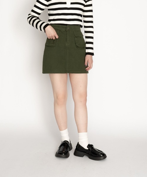 SVEC(シュベック)の「ライトチャンキーソール ツイストデザイン ローファー(ローファー・レディース・ブラック系その他/グリーン/ブラック・35/39/38/37/36/40)」の22枚目の写真