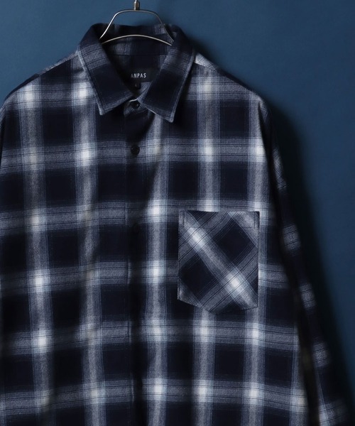 ANPAS（アンパス）の「Smooth Stretch Oversized Ombre Check Shirt/別注 スムース ストレッチ オーバーサイズ オンブレチェックシャツ（シャツ/ブラウス・メンズ・ブラック/ホワイト/ブラウン/ネイビー/ブルー・M/L）」の4枚目の写真