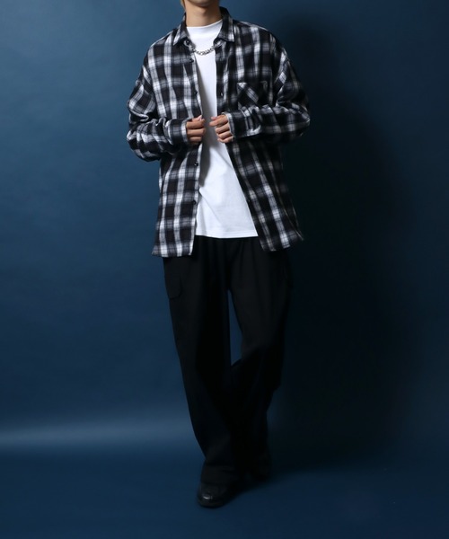 ANPAS（アンパス）の「Smooth Stretch Oversized Ombre Check Shirt/別注 スムース ストレッチ オーバーサイズ オンブレチェックシャツ（シャツ/ブラウス・メンズ・ブラック/ホワイト/ブラウン/ネイビー/ブルー・M/L）」の16枚目の写真