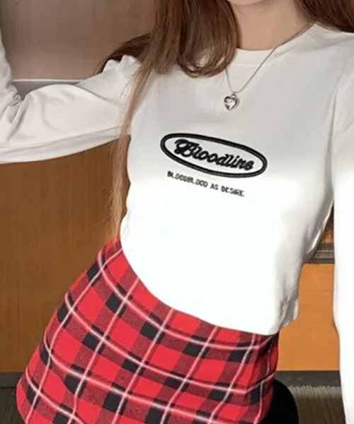 LYEON(リヨン)の「刺繍ロゴクロップドロンT(Tシャツ/カットソー・レディース・ホワイト/チャコールグレー/グレー・FREE)」の14枚目の写真