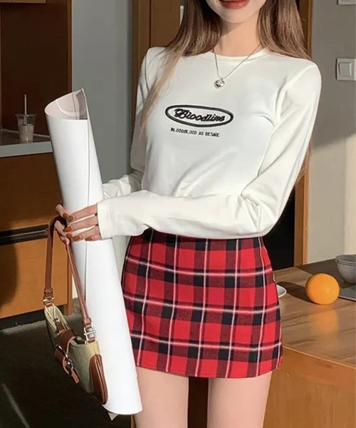 LYEON(リヨン)の「刺繍ロゴクロップドロンT(Tシャツ/カットソー・レディース・ホワイト/チャコールグレー/グレー・FREE)」の20枚目の写真