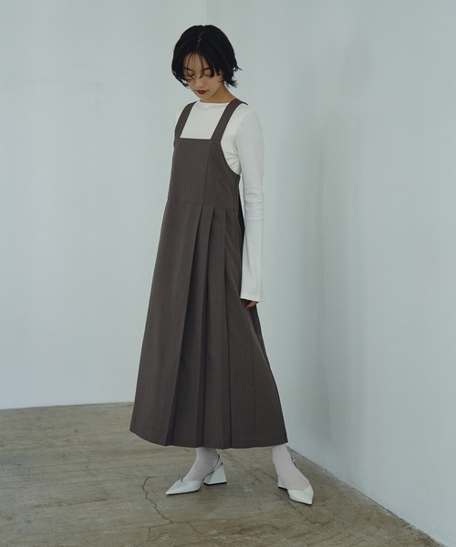 Abor(アボア)の「【Abor】フレアスリーブバックオープンリブトップス(Tシャツ/カットソー・レディース・ヘザーグレー/ブラック/アイボリー/モカ・38(M)/36(S))」の8枚目の写真