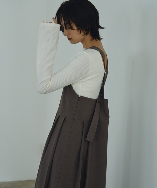Abor(アボア)の「【Abor】フレアスリーブバックオープンリブトップス(Tシャツ/カットソー・レディース・ヘザーグレー/ブラック/アイボリー/モカ・38(M)/36(S))」の9枚目の写真