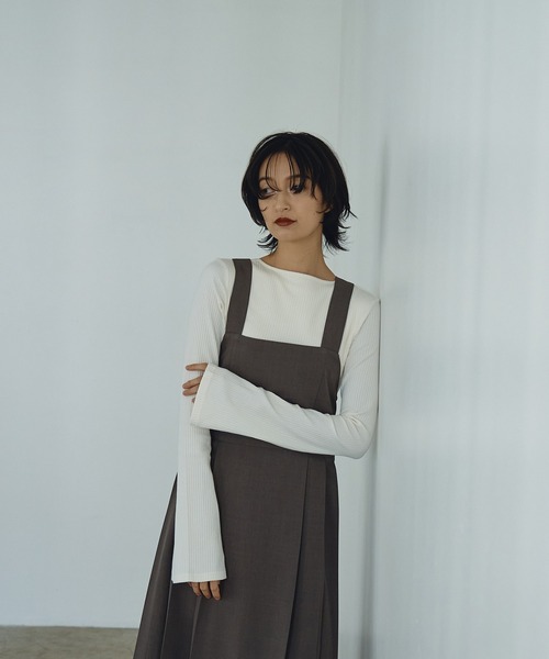 セール】【Abor】フレアスリーブバックオープンリブトップス（Tシャツ