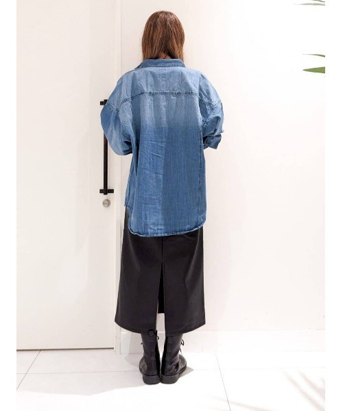 BACK NUMBER(バックナンバー)の「【BACK NUMBER】フラップポケットデニムシャツ(シャツ/ブラウス・レディース・ダークインディゴブルー・M)」の15枚目の写真