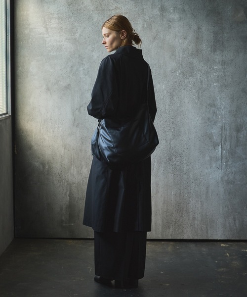 CIASENSE(シアセンス)の「Double Ring Shoulder Bag/Tote Bag ダブルリング合皮ショルダーバッグ/トートバッグ(ショルダーバッグ・メンズ・ブラック/ホワイト/アッシュグレー/チャコールアッシュ/ブラック系・FREE)」の18枚目の写真