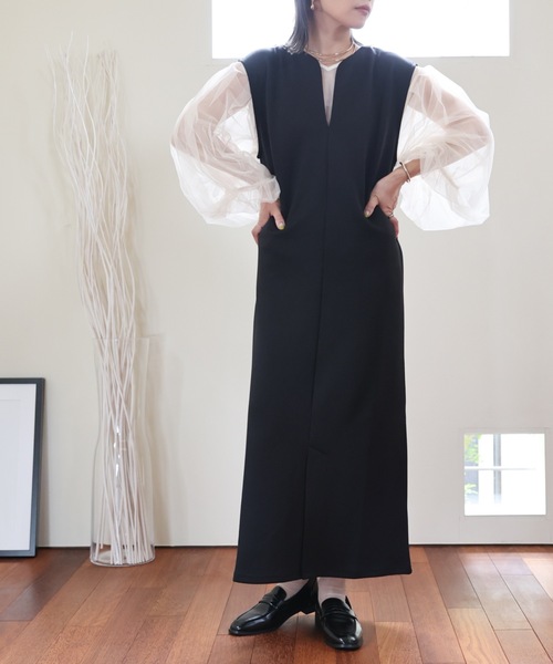 ULEULA（ウルア）の「ボリュームスリーブブラウス/シアーチュール（シャツ/ブラウス・レディース・ブラック/アイボリー/グレイッシュベージュ・FREE）」の10枚目の写真