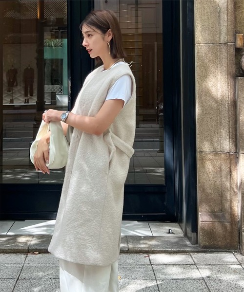 KOBE LETTUCE（コウベレタス）の「[ mikuさんコラボ ] 袖取り外しOKノーカラーブークレーコート（ノーカラーコート・レディース・ブラック/アイボリー/グレー・M）」の5枚目の写真