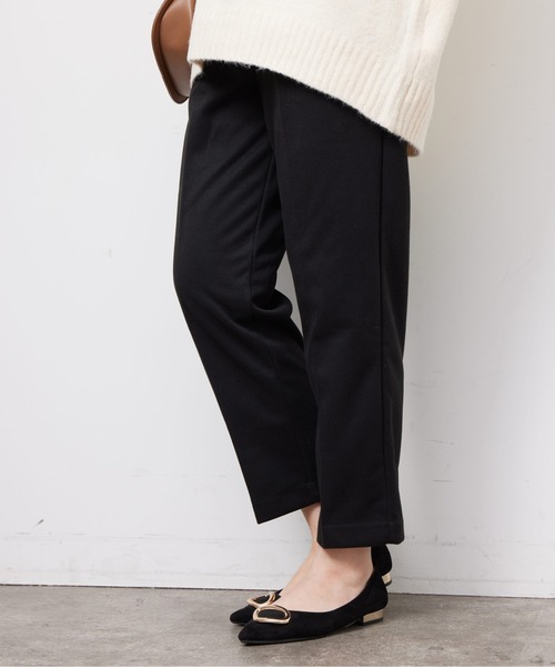 Chez toi（シェトワ）の「起毛ストレッチタックテーパードパンツ（その他パンツ・レディース・カーキ/ブラック/ベージュ/アイボリー・SMALL/MEDIUM）」の3枚目の写真