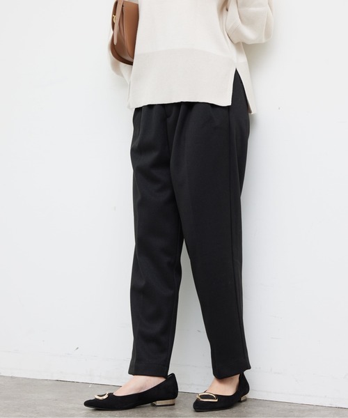 Chez toi（シェトワ）の「起毛ストレッチタックテーパードパンツ（その他パンツ・レディース・カーキ/ブラック/ベージュ/アイボリー・SMALL/MEDIUM）」の17枚目の写真