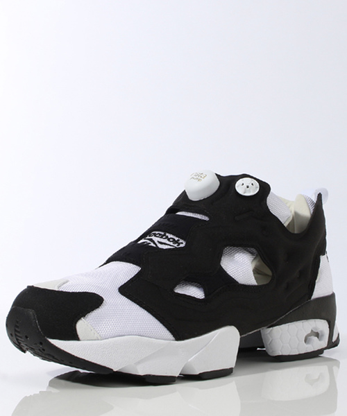 Reebok（リーボック）の「インスタポンプ フューリー OG Reebok CLASSIC（リーボック　クラシック）（スニーカー・メンズ・ホワイト×ブラック/ホワイト×グレー・28.0cm/29.5cm/23.5cm/24.5cm/25.5cm/28.5cm/29.0cm/24.0cm/23.0cm/30.0cm/26.0cm/27.0cm/27.5cm/25.0cm/22.0cm/26.5cm）」の2枚目の写真