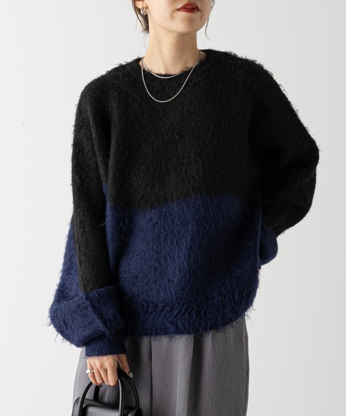 COLONY 2139(コロニートゥーワンスリーナイン)の「カラーブロッキングシャギーニットプルオーバー(ニット/セーター・レディース・ネイビー/ブラック・FREE)」の8枚目の写真