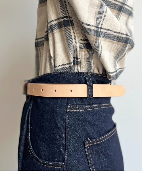 CPCM（シーピーシーエム）の「本革スクエアバックルベルト（ベルト・メンズ・ブラック/ベージュ・F）」の7枚目の写真