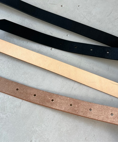 CPCM（シーピーシーエム）の「本革スクエアバックルベルト（ベルト・メンズ・ブラック/ベージュ・F）」の11枚目の写真