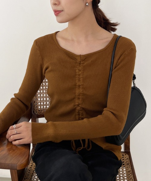 Olu.（オルドット）の「フロントギャザーニット（ニット/セーター・レディース・ブラック/ブラウン/ホワイト・FREE）」の10枚目の写真