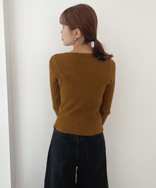 Olu.（オルドット）の「フロントギャザーニット（ニット/セーター・レディース・ブラック/ブラウン/ホワイト・FREE）」の12枚目の写真