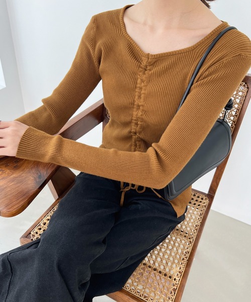 Olu.（オルドット）の「フロントギャザーニット（ニット/セーター・レディース・ブラック/ブラウン/ホワイト・FREE）」の13枚目の写真