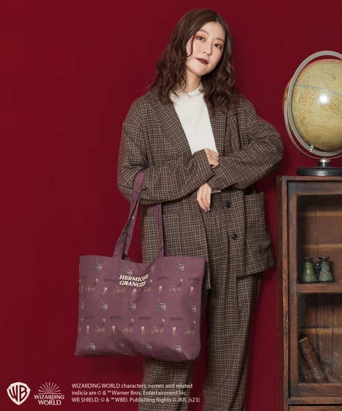 ACCOMMODE（アコモデ）の「ハリー・ポッター / グラフィックパターントートバッグ（トートバッグ・レディース・その他1/その他2/その他3・FREE）」の6枚目の写真