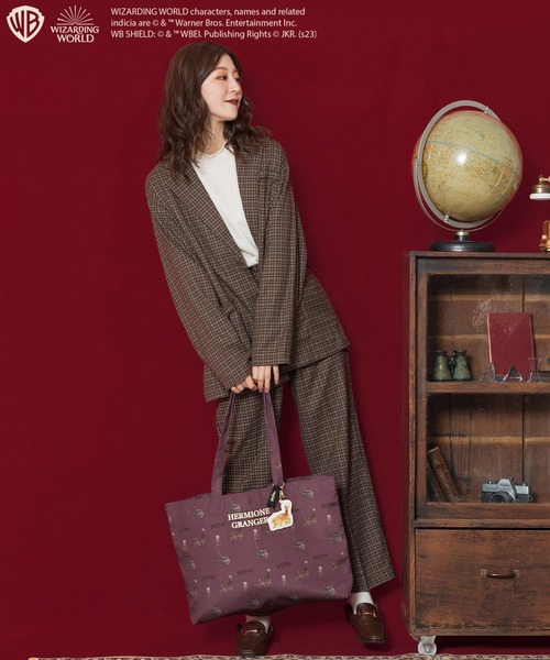 ACCOMMODE（アコモデ）の「ハリー・ポッター / グラフィックパターントートバッグ（トートバッグ・レディース・その他1/その他2/その他3・FREE）」の4枚目の写真