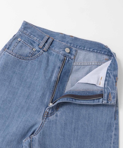 KBF（ケイビーエフ）の「オーバーサイドラインデニム（デニムパンツ・レディース・ブラック系その他/ブルー/ブルー系その他・34/36/38）」の22枚目の写真