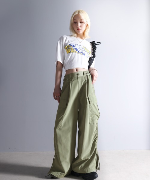 Java(ジャバ)の「《JaVa ジャバコラボ》大人のボリュームボトムス。裾シャーリングワイドカーゴパンツ(カーゴパンツ・レディース・カーキ/アイボリー/ブラック・SMALL/LARGE/MEDIUM/X-LARGE)」の20枚目の写真